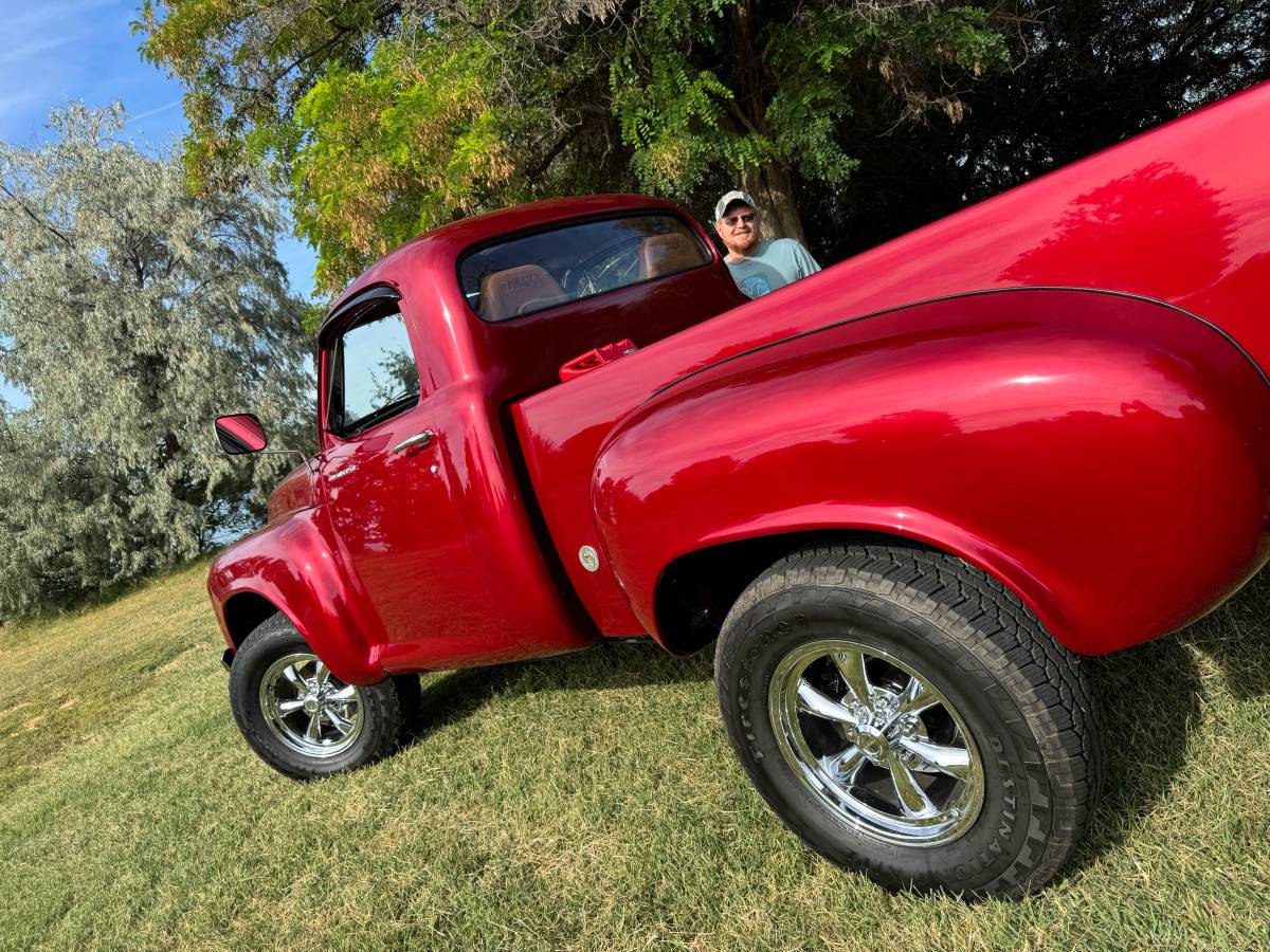 Studebaker-transtar-1957-red