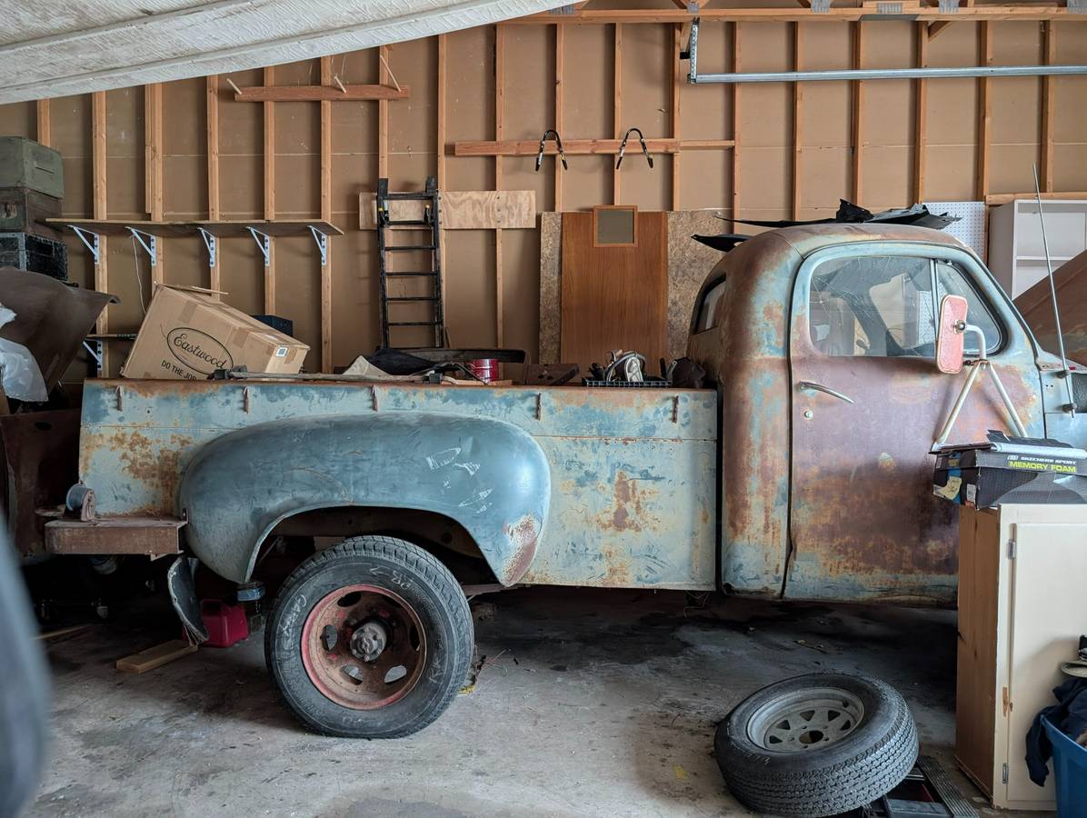 Studebaker-truck-1949-1