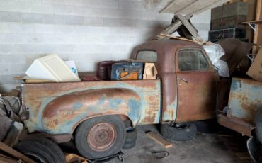 Studebaker-truck-1949-2