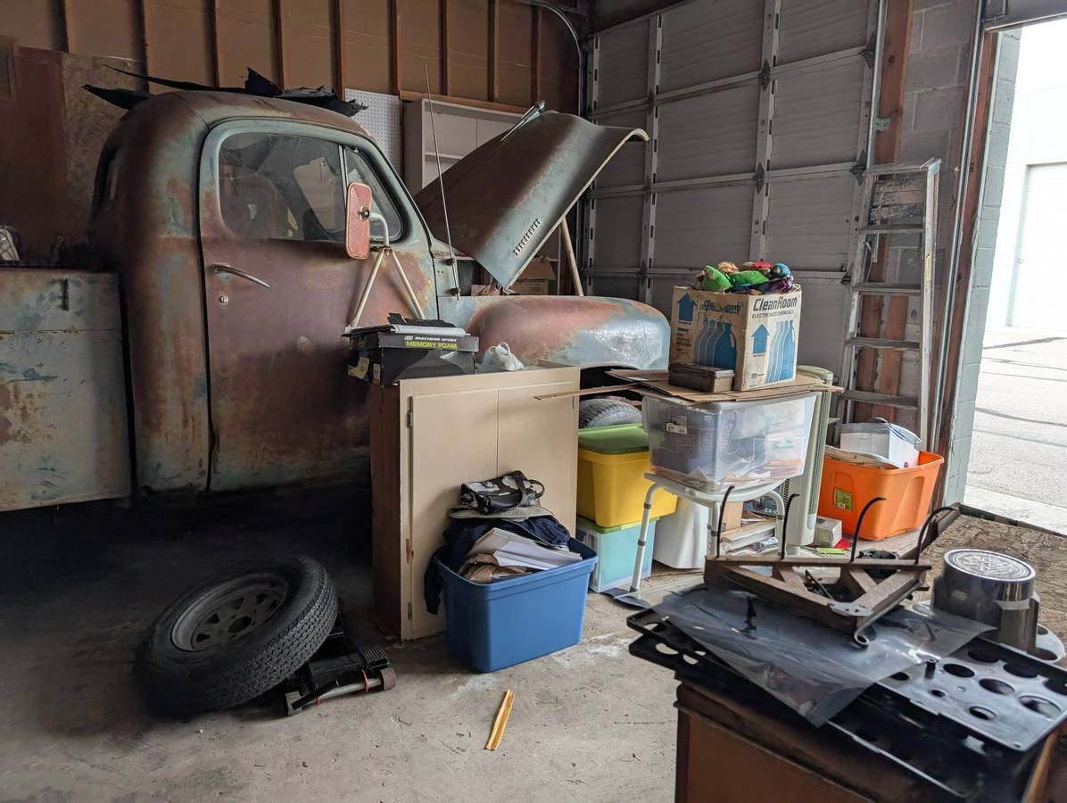 Studebaker-truck-1949