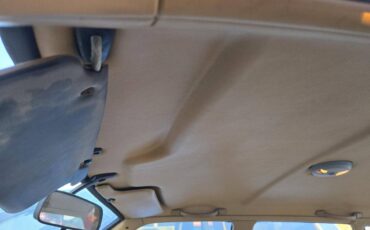 Subaru-1600-1980-white-6