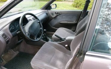 Subaru-1995-brown-3
