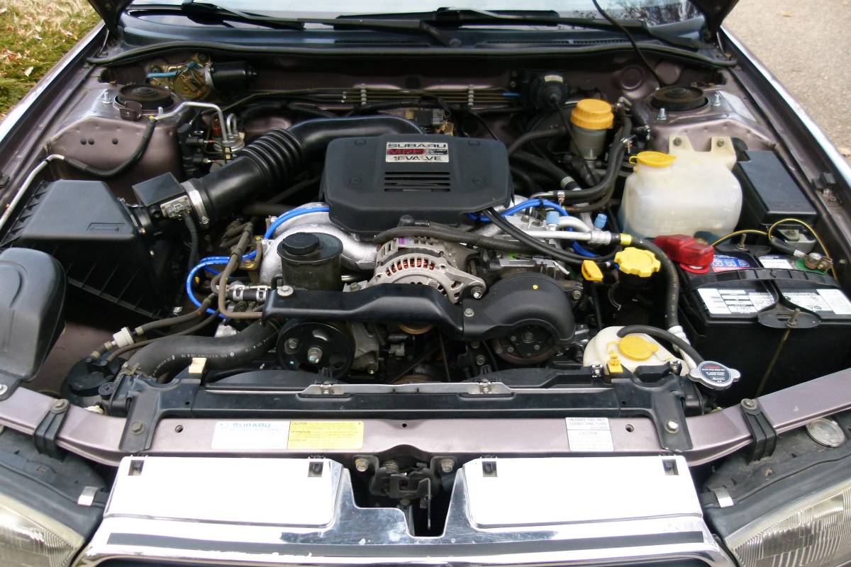 Subaru-1995-brown-9