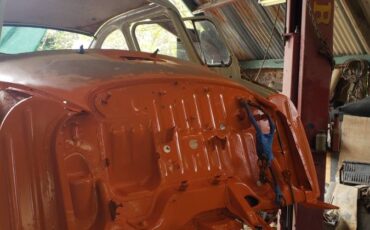 Subaru-360-1969-orange-11
