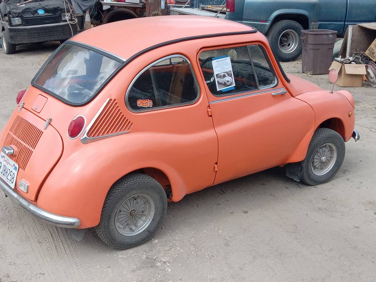Subaru-360-1969-orange-2
