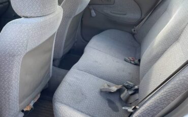 Subaru-impreza-1995-white-7