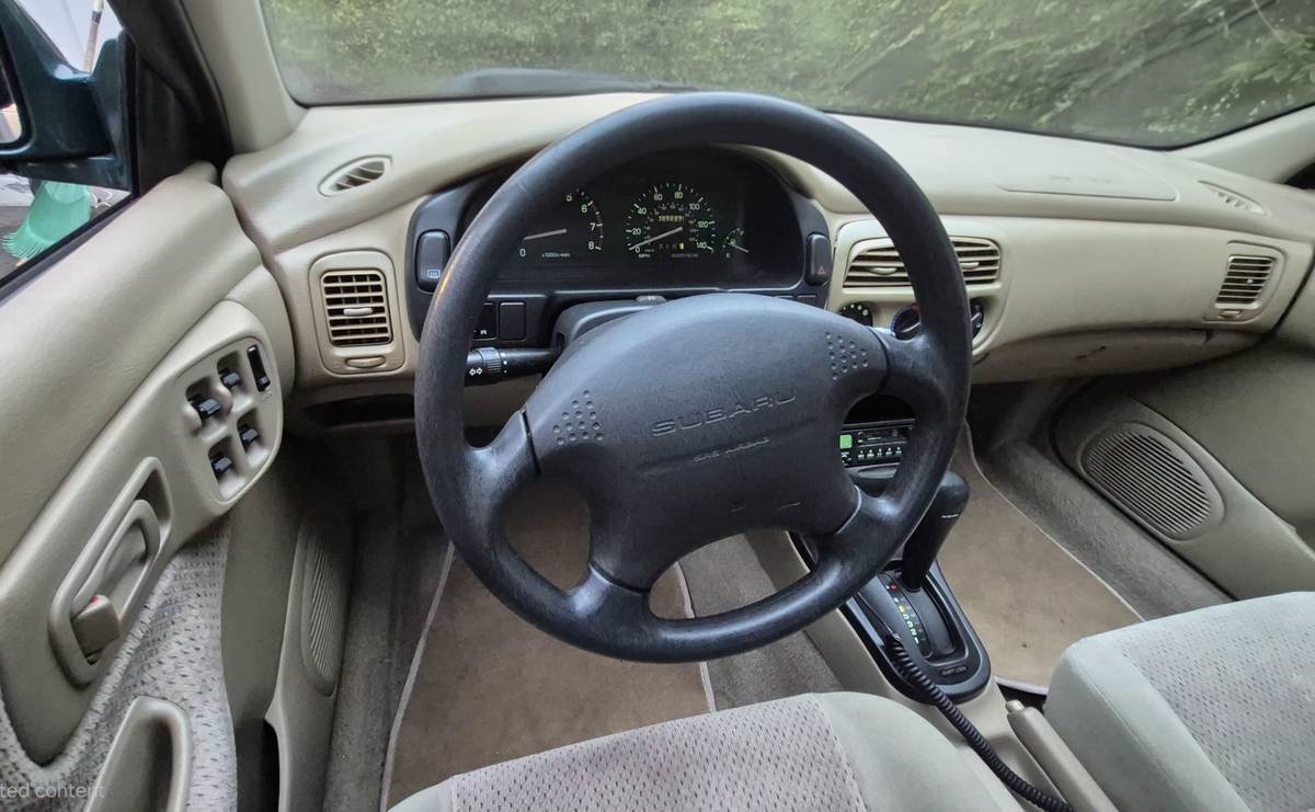Subaru-impreza-sport-wagon-1996-green-1