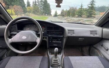Subaru-legacy-1991-grey-11