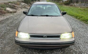 Subaru-legacy-1991-grey