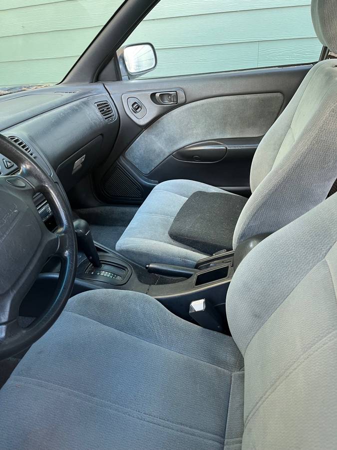 Subaru-legacy-1995-silver-3