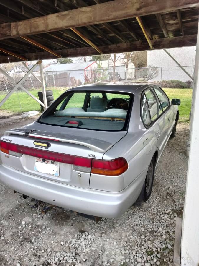 Subaru-legacy-1996-silver-2