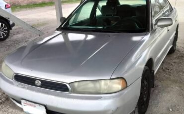 Subaru-legacy-1996-silver-4