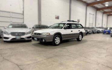 Subaru-legacy-1996-white-21