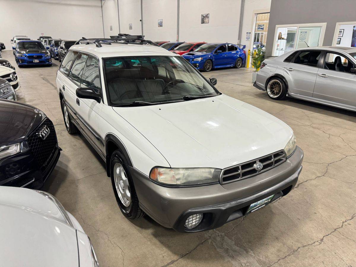 Subaru-legacy-1996-white-6
