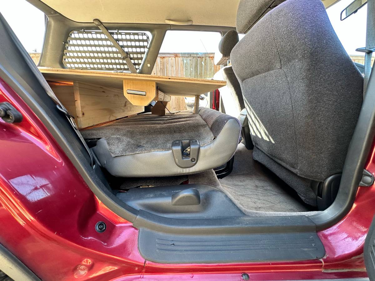 Subaru-outback-1996-red-15