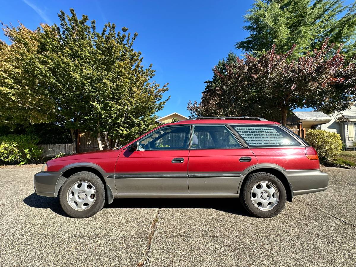 Subaru-outback-1996-red-2
