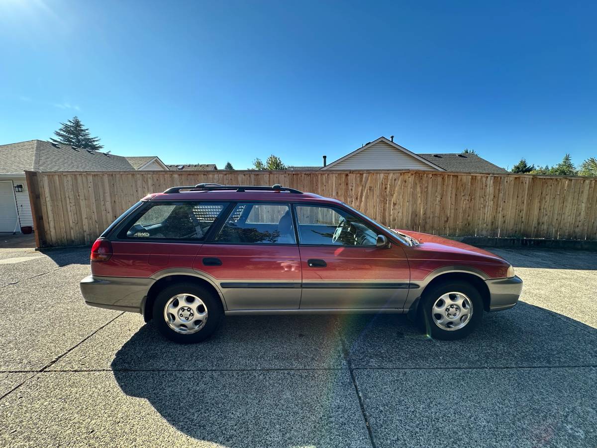 Subaru-outback-1996-red-3