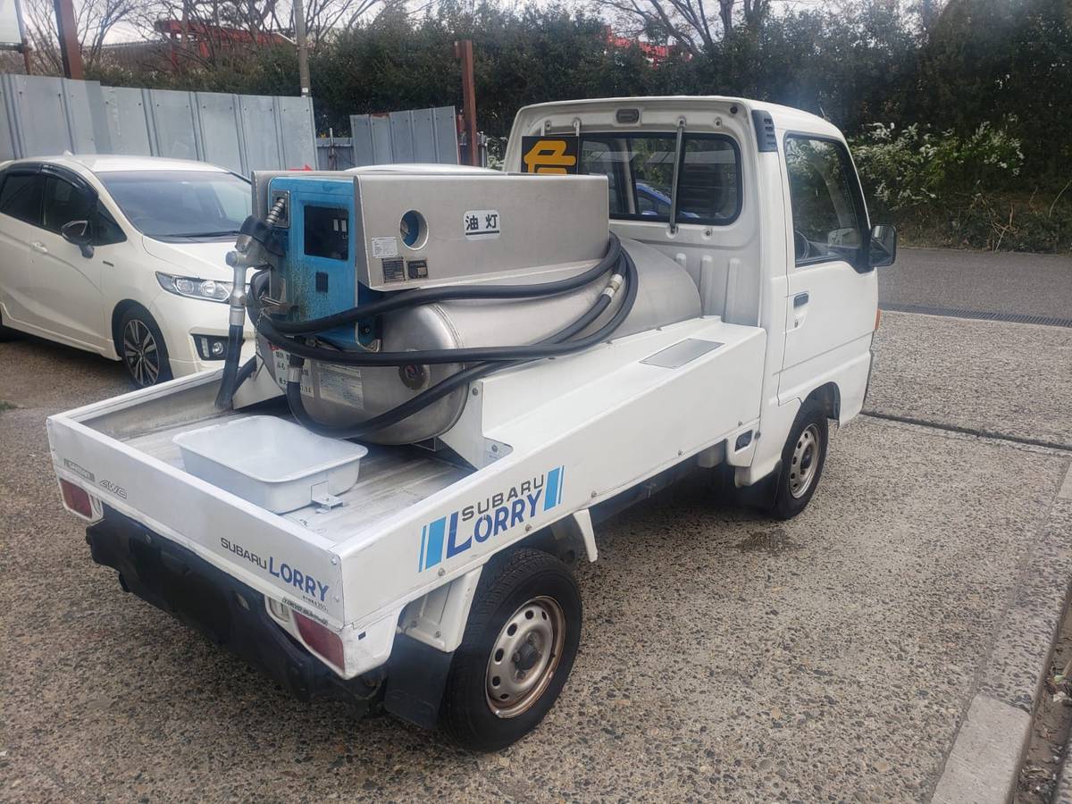 Subaru-sambar-1990-white-51