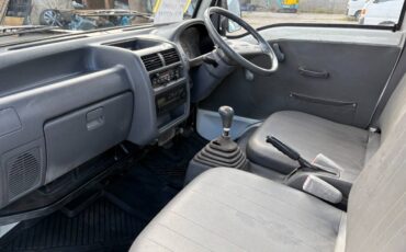 Subaru-sambar-1991-white-10