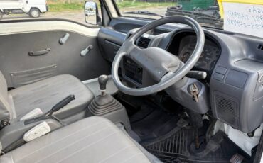 Subaru-sambar-1991-white-12