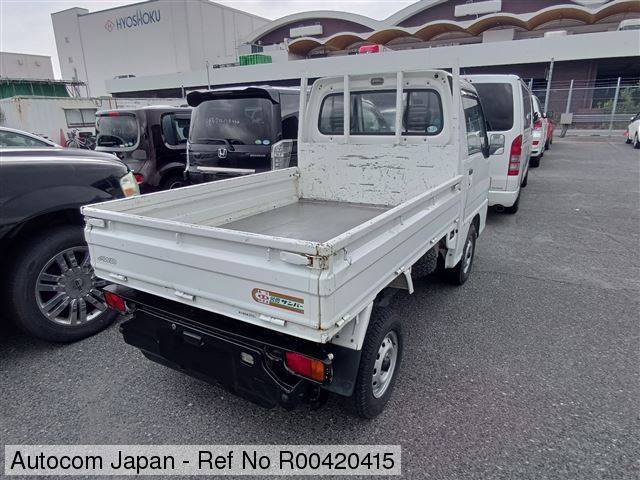 Subaru-sambar-1991-white-3