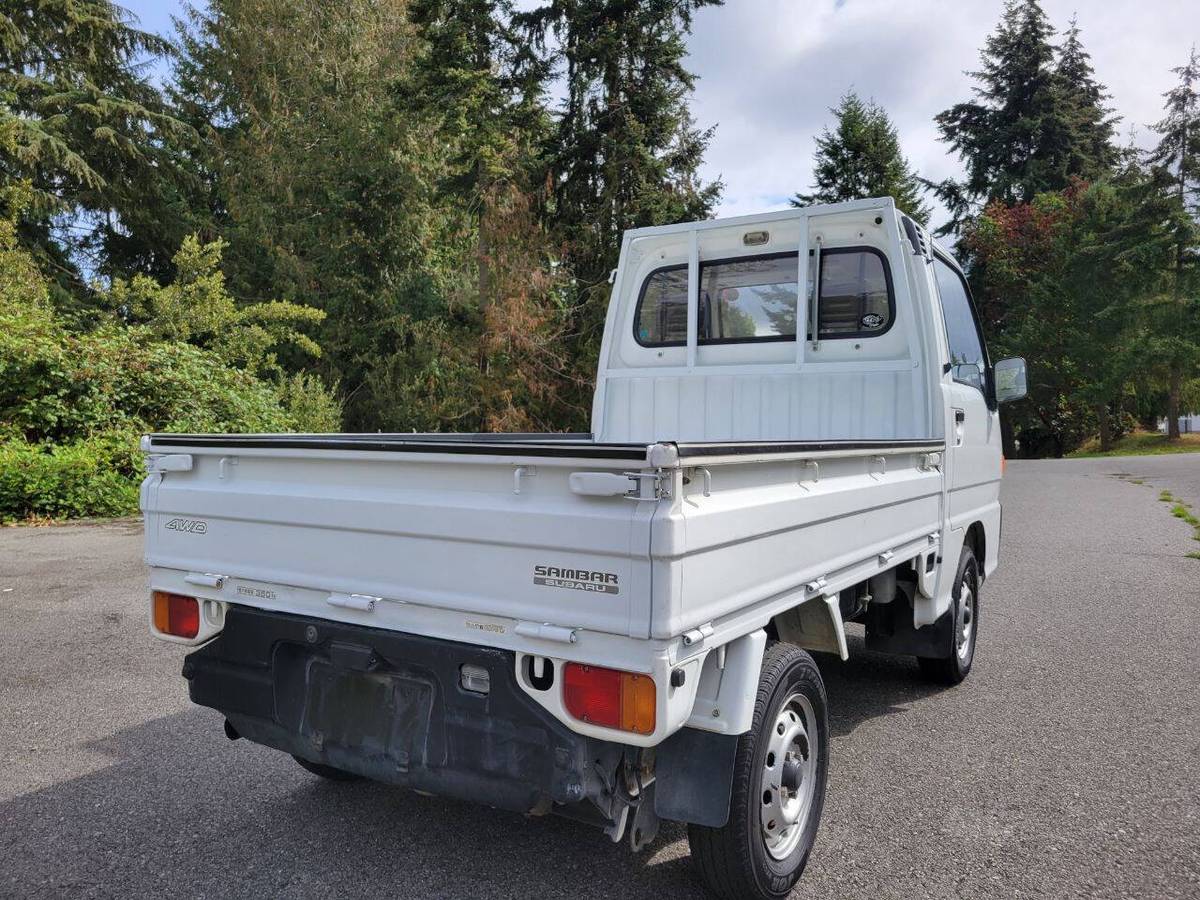 Subaru-sambar-1994-white-11