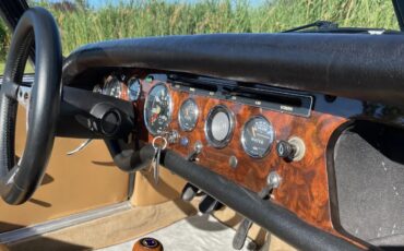 Sunbeam-Tiger-1966-Green-Tan-6