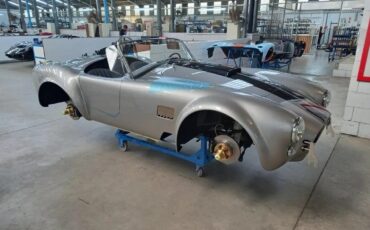 Superformance-Cobra-1965-5