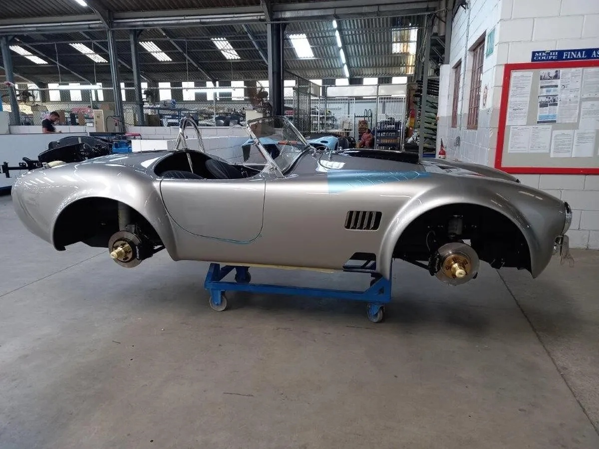 Superformance-Cobra-1965-9