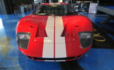 Superformance-gt40-1965-red-1