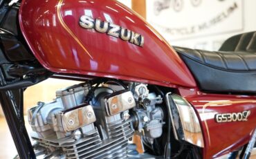 Suzuki-GS-1982-26