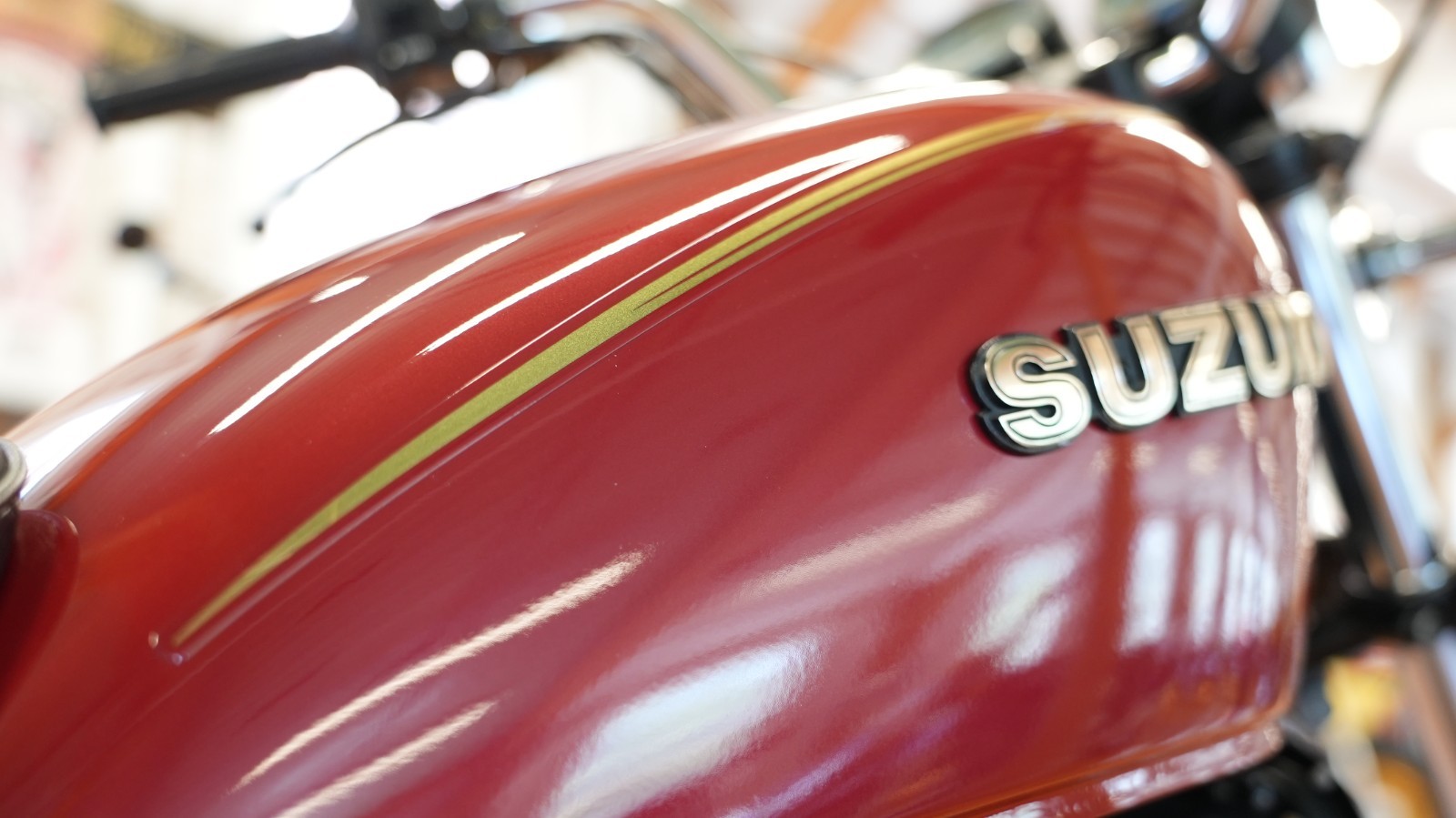 Suzuki-GS-1982-36
