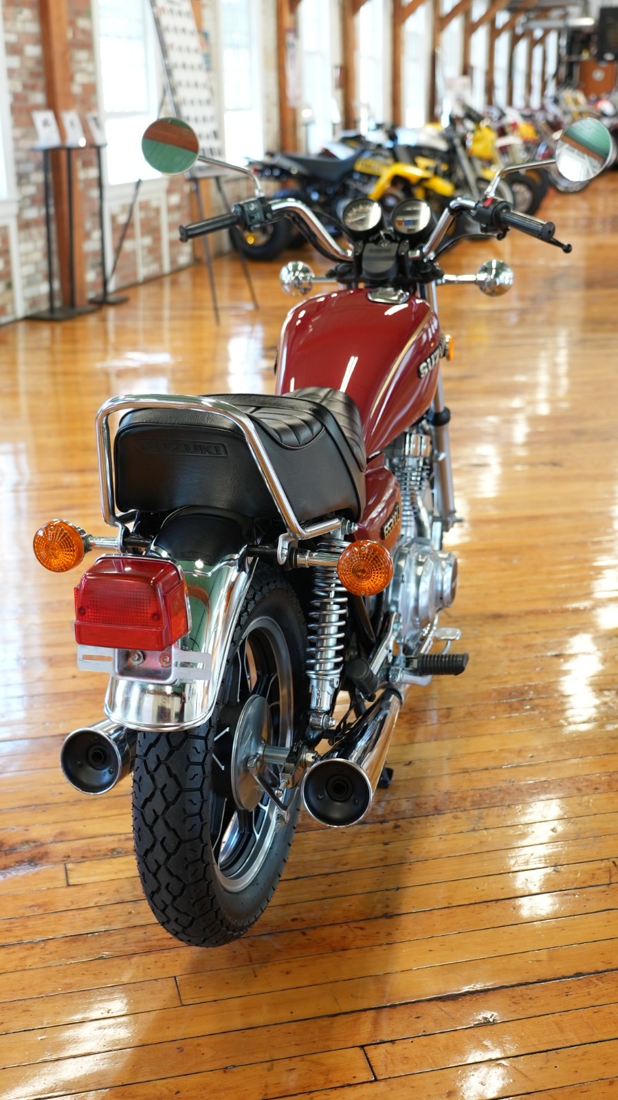 Suzuki-GS-1982-6