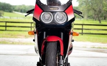 Suzuki-GSX-R-1992-3