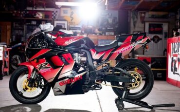 Suzuki-GSX-R-1992