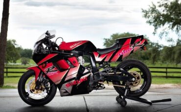 Suzuki-GSX-R-1992-4