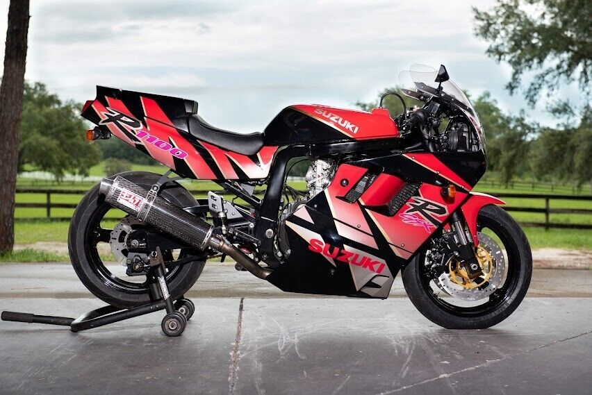 Suzuki-GSX-R-1992-9