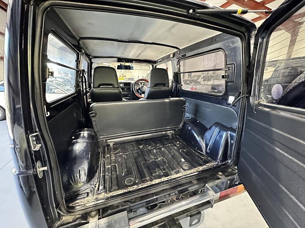 Suzuki-jimny-1992-custom-104