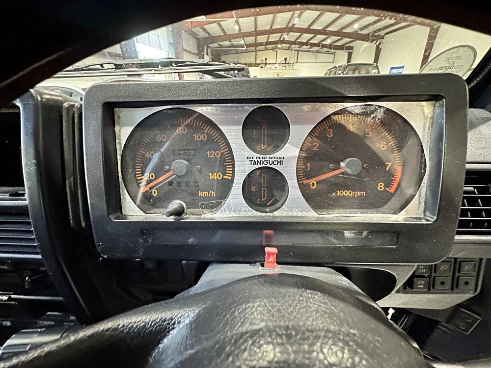 Suzuki-jimny-1992-custom-180