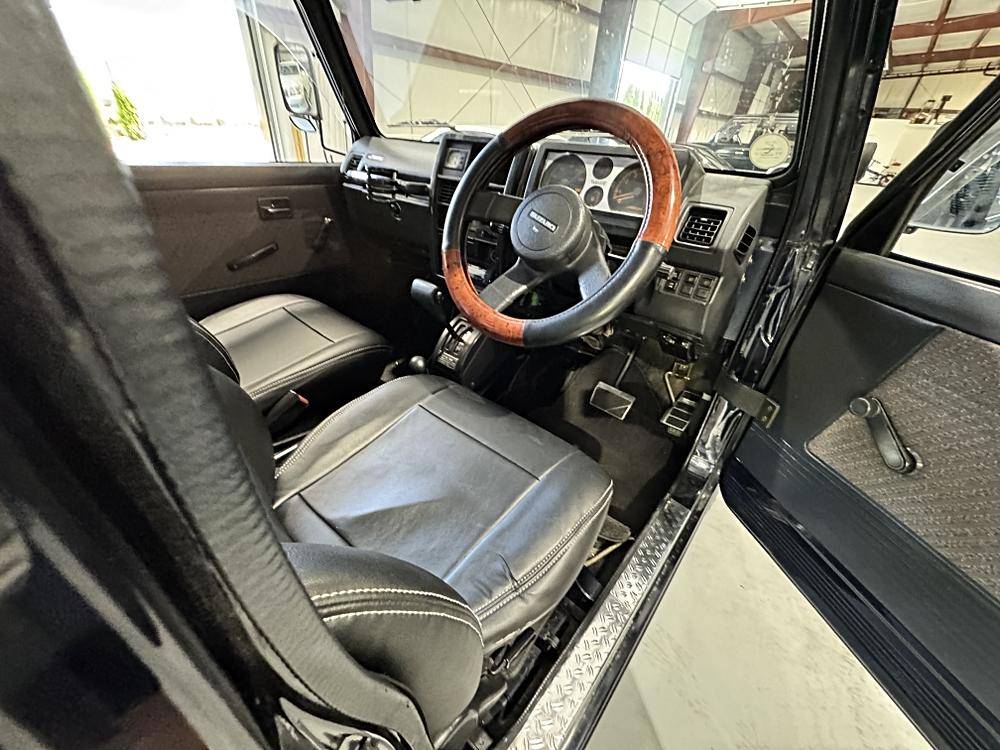 Suzuki-jimny-1992-custom-96