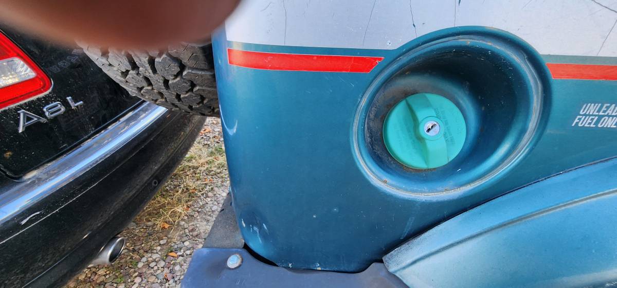 Suzuki-samuari-diesel-1987-blue-23