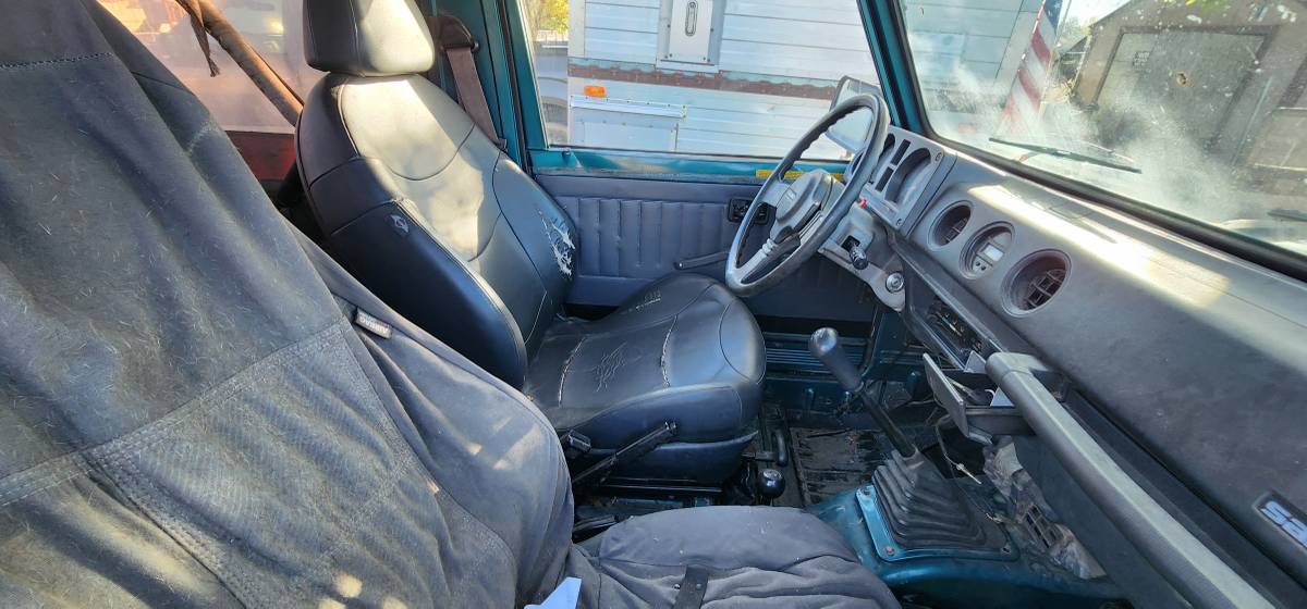 Suzuki-samuari-diesel-1987-blue-6