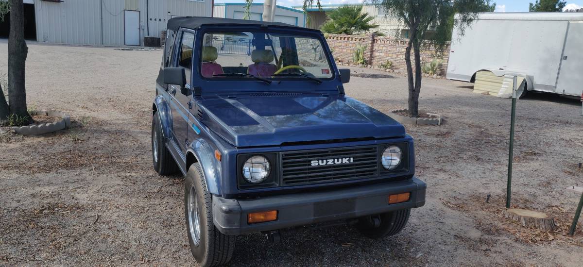 Suzuki-samurai-1986-blue