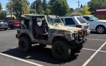 Suzuki-samurai-1986-custom-2