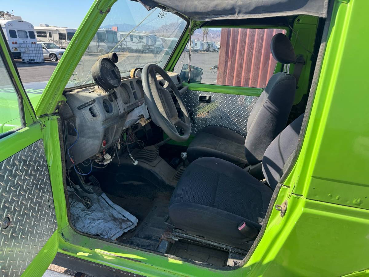Suzuki-samurai-1986-green-3