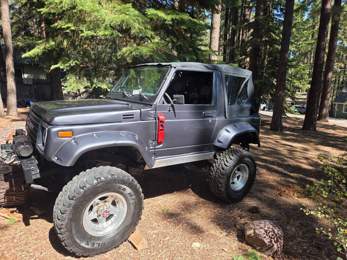 Suzuki-samurai-1987-3