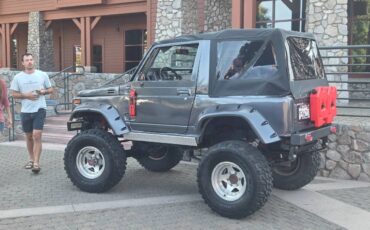 Suzuki-samurai-1987-4
