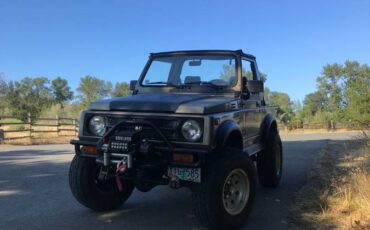 Suzuki-samurai-1988-10