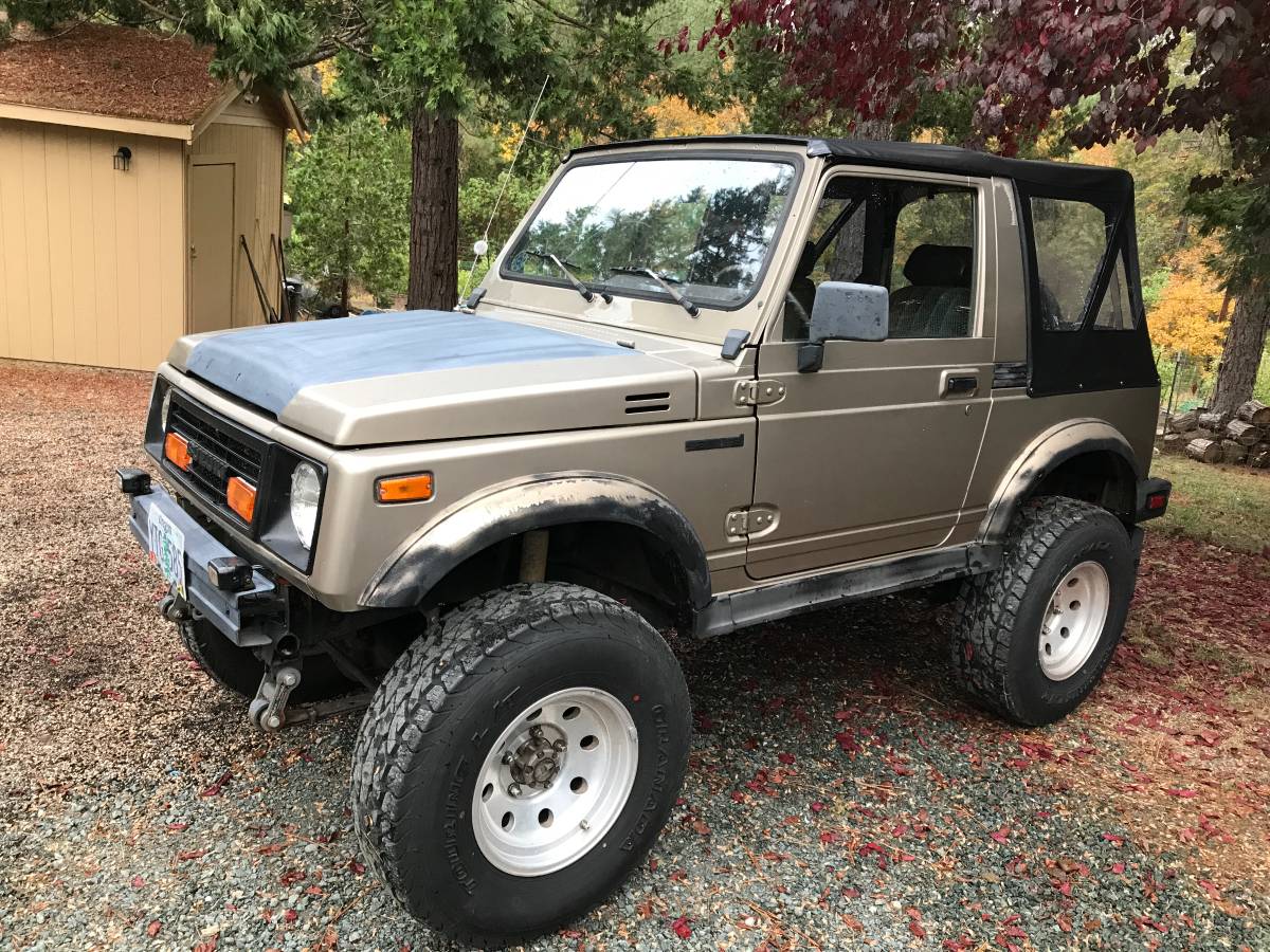Suzuki-samurai-1988-12