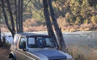 Suzuki-samurai-1988-2
